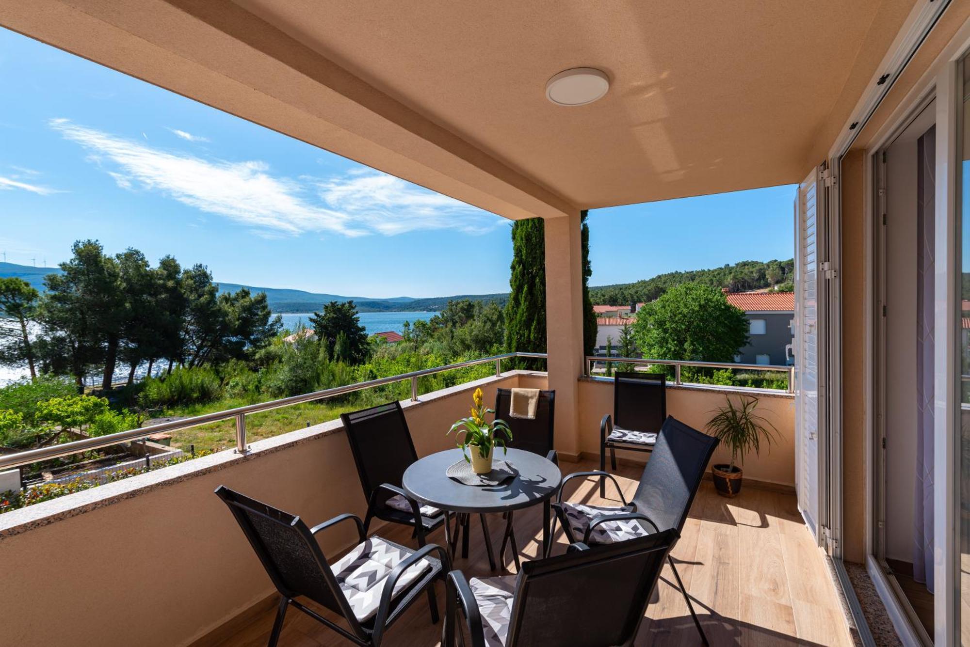 Apartmani Lelu Pridraga Exterior photo